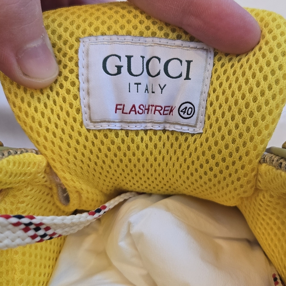 NIB Gucci Flashtrek Sneakers- Pink and Gold w/ Blue Jewels Size 40 - Picture 6 of 9